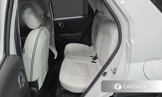 Hyundai Casper 2023 Белый из Кореи, фото 3