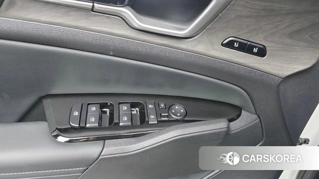 Kia Sportage 5th Generation 2024 Белый из Кореи, фото 3