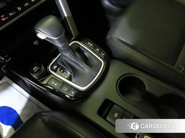 Kia Seltos 2022 Белый из Кореи, фото 3