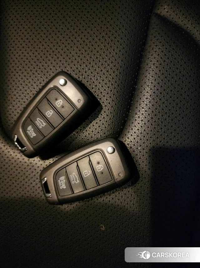 Hyundai Avante (CN7) 2020 Серый из Кореи, фото 3