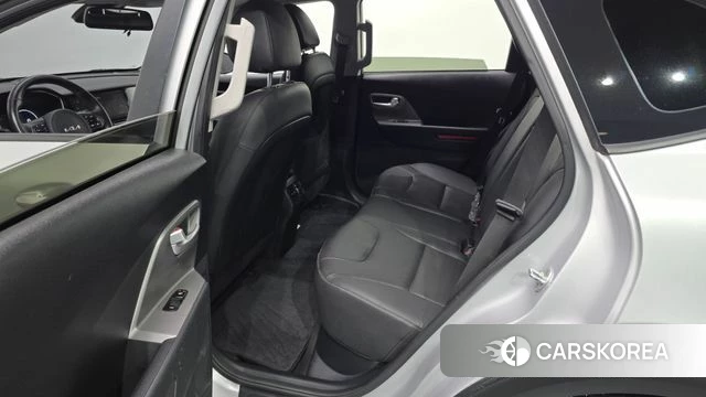 Kia Niro Plus 2022 Серебряный из Кореи, фото 3
