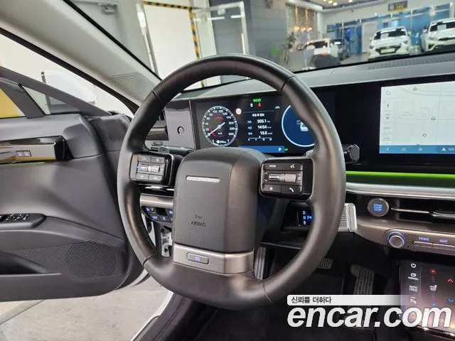 Hyundai Grandeur Hybrid (GN7) 2023 Белый из Кореи, фото 3