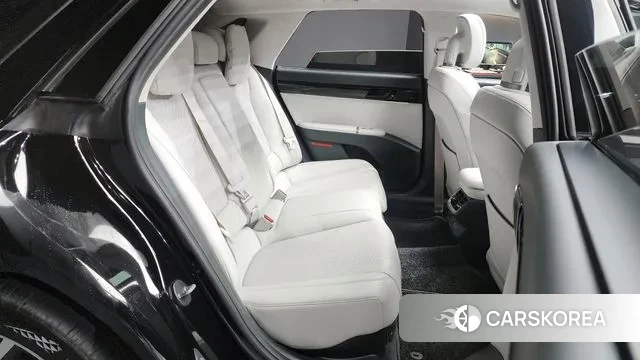 Hyundai Grandeur Hybrid (GN7) 2023 Черный из Кореи, фото 3