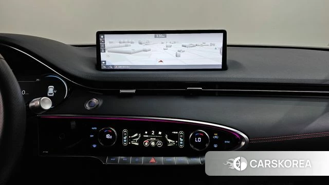 Genesis GV70 2021 Черный из Кореи, фото 3