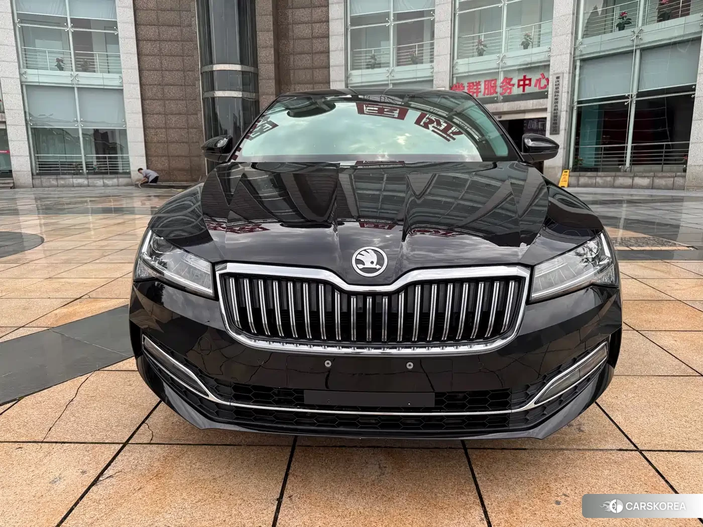 Skoda Superb 2023 Черный из Китая, фото 3