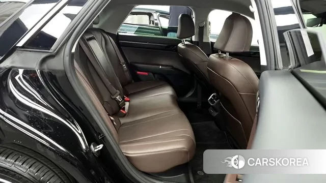 Hyundai Grandeur Hybrid (GN7) 2023 Черный из Кореи, фото 3