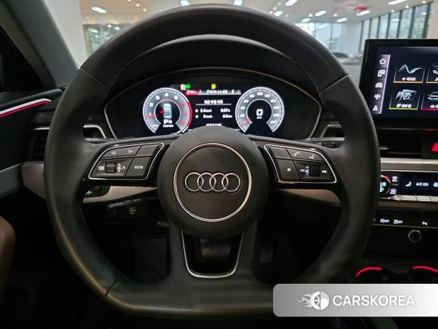 Audi A4 (B9) 2023 Белый из Кореи, фото 3