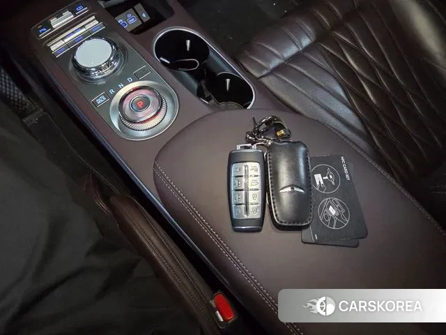 Genesis GV70 2021 Белый из Кореи, фото 3