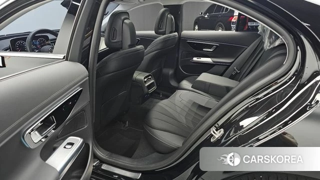 Mercedes-Benz E-Class W214 2025 Черный из Кореи, фото 3