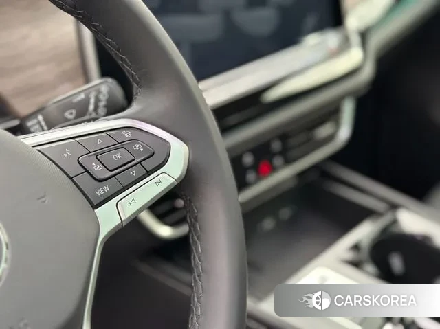 Volkswagen Atlas 2025 Белый из Кореи, фото 3