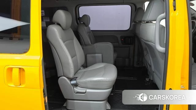 Hyundai The New Grand Starex 2019 Желтый из Кореи, фото 3