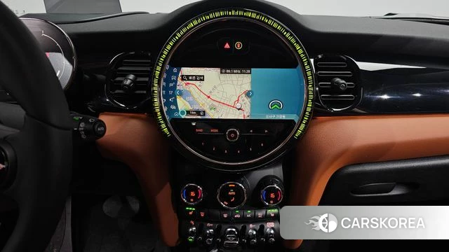 Mini Cooper S 2023 Белый из Кореи, фото 3