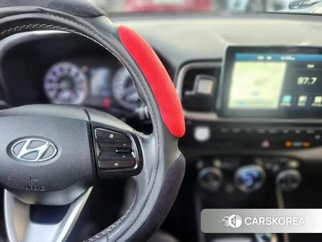 Hyundai Venue 2019 Белый из Кореи, фото 3