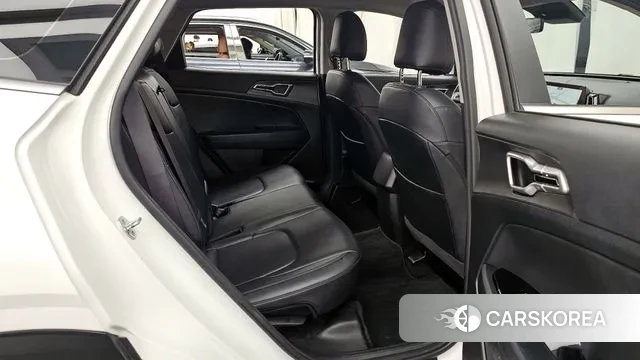 Kia Sportage 5th Generation 2022 Белый из Кореи, фото 3