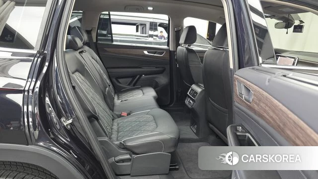Volkswagen Atlas 2025 Черный из Кореи, фото 3
