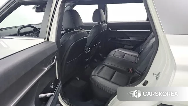 Ssangyong Torres 2022 Белый из Кореи, фото 3