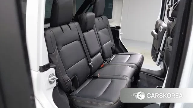 Jeep Wrangler (JL) 2025 Белый из Кореи, фото 3