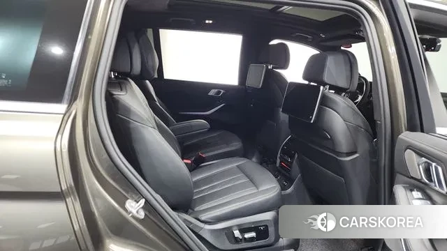 BMW X7 (G07) 2022 Серый из Кореи, фото 3