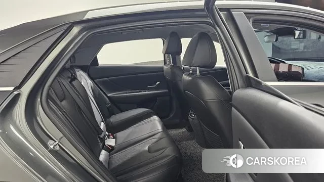 Hyundai Avante (CN7) 2023 Серый из Кореи, фото 3