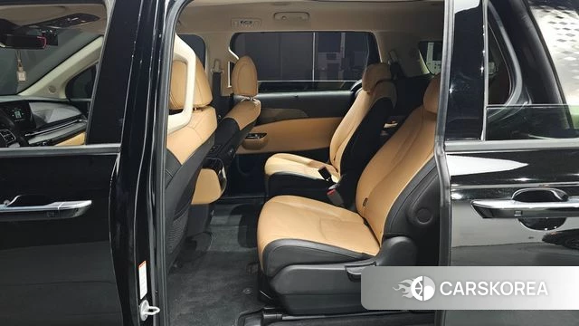 Kia Carnival 4th generation 2023 Черный из Кореи, фото 3