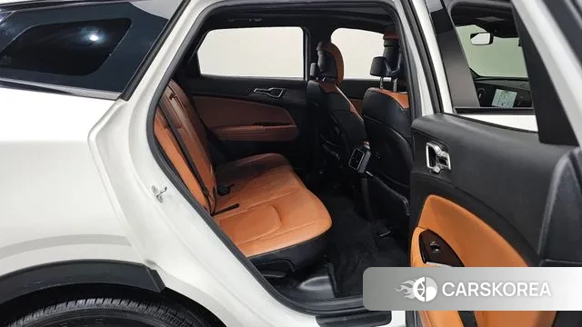 Kia Sportage 5th Generation 2022 Белый из Кореи, фото 3