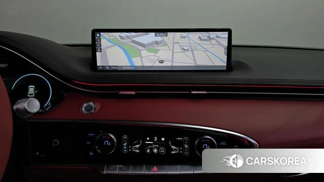 Genesis GV70 2023 Белый из Кореи, фото 3