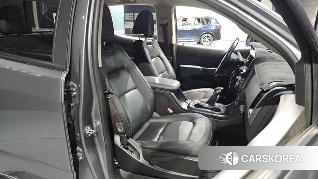 Chevrolet (GM Daewoo) Real New Colorado 2022 Серый из Кореи, фото 3