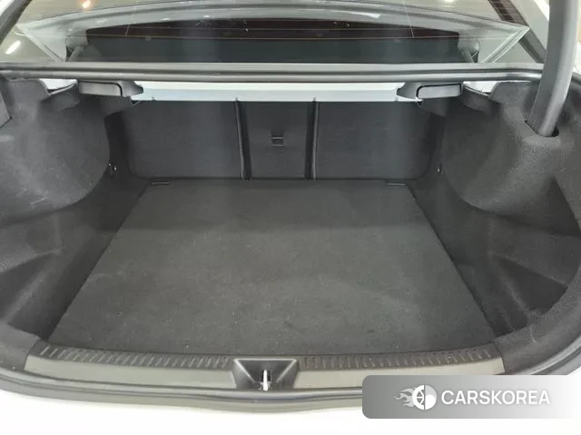 Mercedes-Benz A-Class W177 2024 Белый из Кореи, фото 3