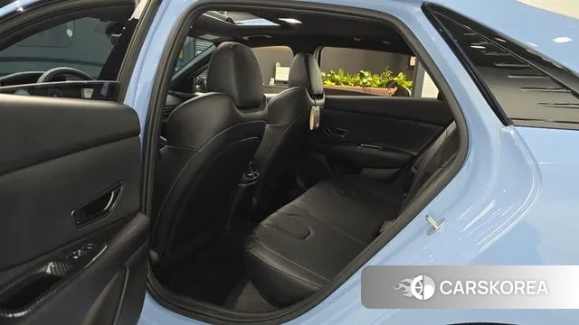 Hyundai Avante (CN7) 2022 Небесно-голубой из Кореи, фото 3