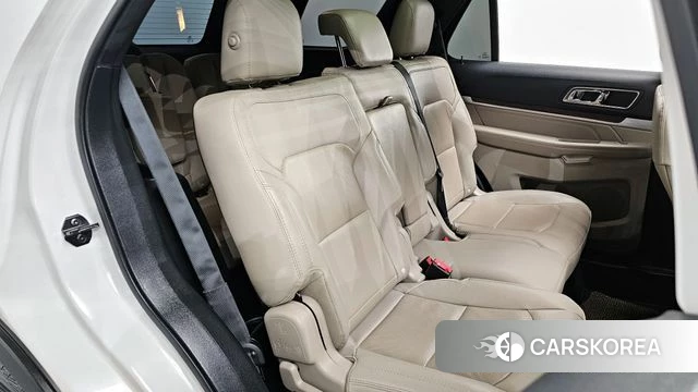 Ford Explorer 2019 Белый из Кореи, фото 3