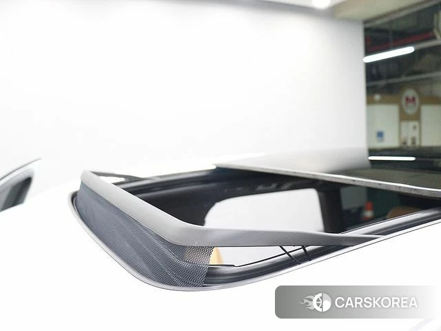 Volvo XC60 second Generation 2025 Белый из Кореи, фото 3