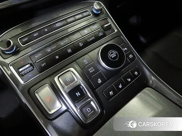 Hyundai The New Santa Fe 2023 Белый из Кореи, фото 3