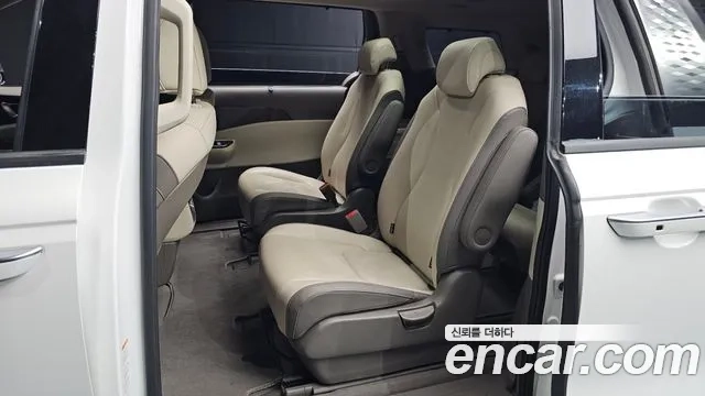 Kia Carnival 4th generation 2022 Белый из Кореи, фото 3