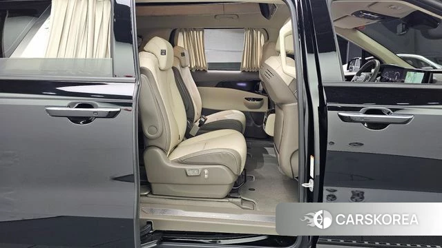 Kia Carnival 4th generation 2023 Черный из Кореи, фото 3