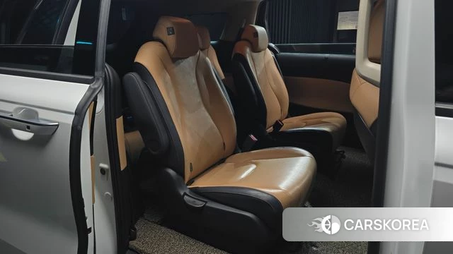 Kia Carnival 4th generation 2023 Белый из Кореи, фото 3