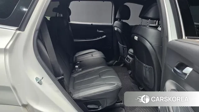 Hyundai The New Santa Fe 2023 Белый из Кореи, фото 3