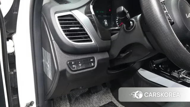 Kia Seltos 2022 Белый из Кореи, фото 3