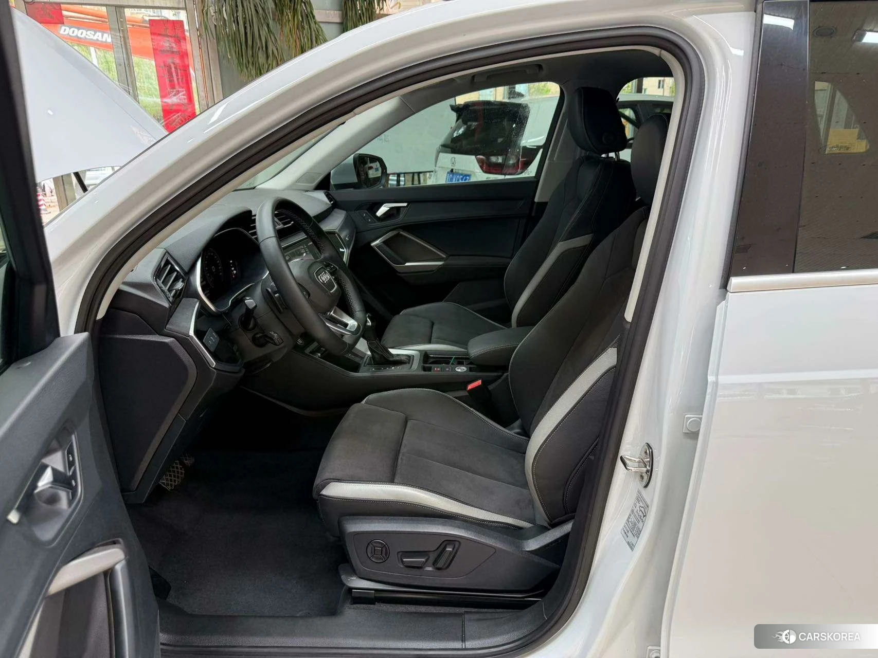 Audi Q3 2021 Белый из Китая, фото 3
