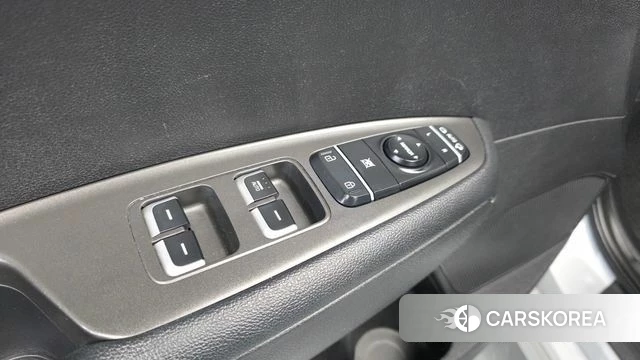 Kia K5 second generation 2018 Серебряный из Кореи, фото 3