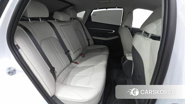 Hyundai Sonata D Edge (DN8) 2026 Белый из Кореи, фото 3