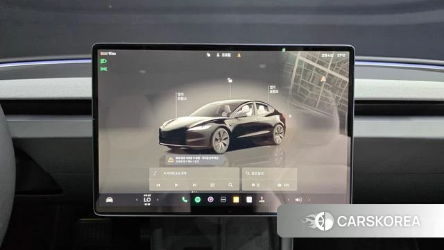 Tesla Model 3 2024 Черный из Кореи, фото 3