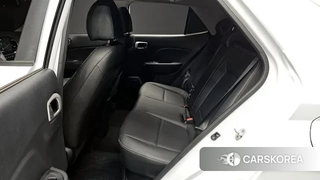 Hyundai Venue 2022 Белый из Кореи, фото 3