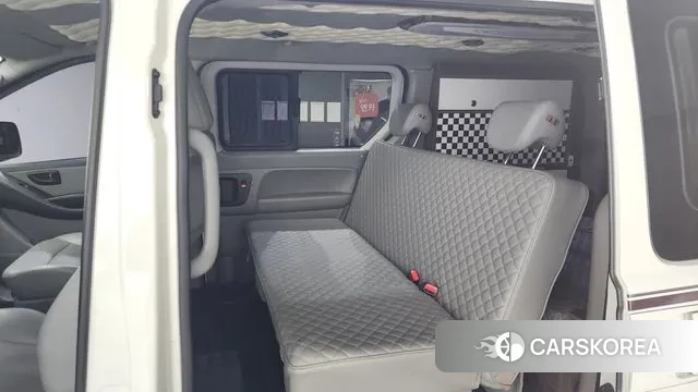 Hyundai The New Grand Starex 2019 Белый из Кореи, фото 3