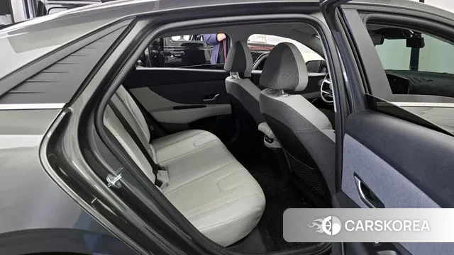 Hyundai Avante (CN7) 2022 Серый из Кореи, фото 3