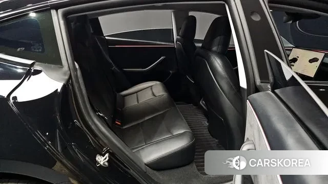 Tesla Model 3 2024 Черный из Кореи, фото 3