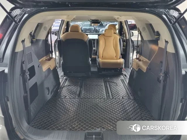 Kia Carnival 4th generation 2023 Серый из Кореи, фото 3
