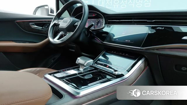 Audi Q7 (4M) 2021 Белый из Кореи, фото 3