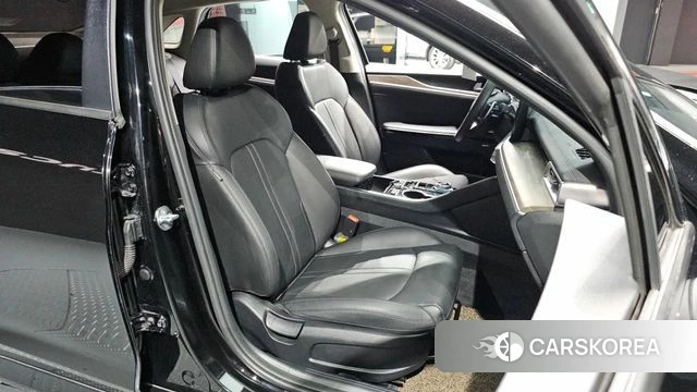 Kia K5 Hybrid 3rd Generation 2021 Черный из Кореи, фото 3