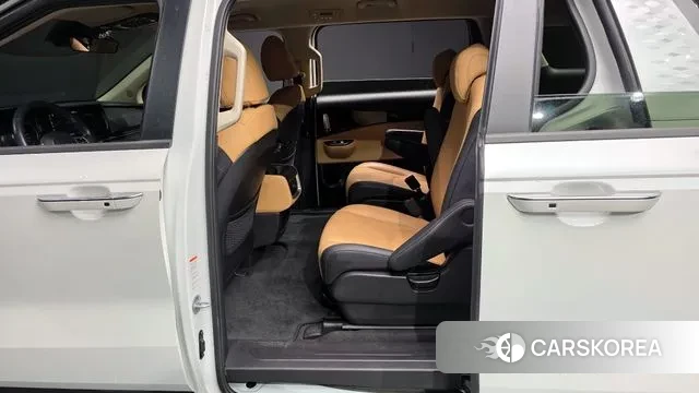 Kia Carnival 4th generation 2022 Белый из Кореи, фото 3