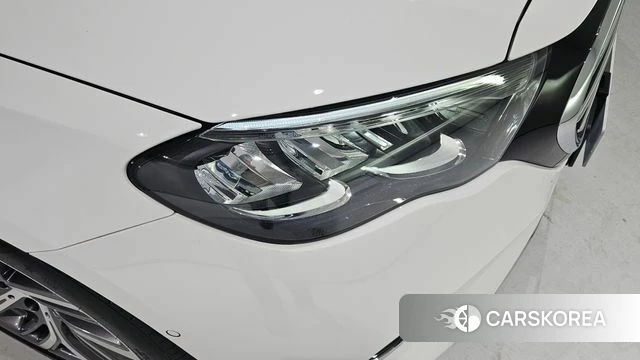 Mercedes-Benz E-Class W214 2025 Белый из Кореи, фото 3